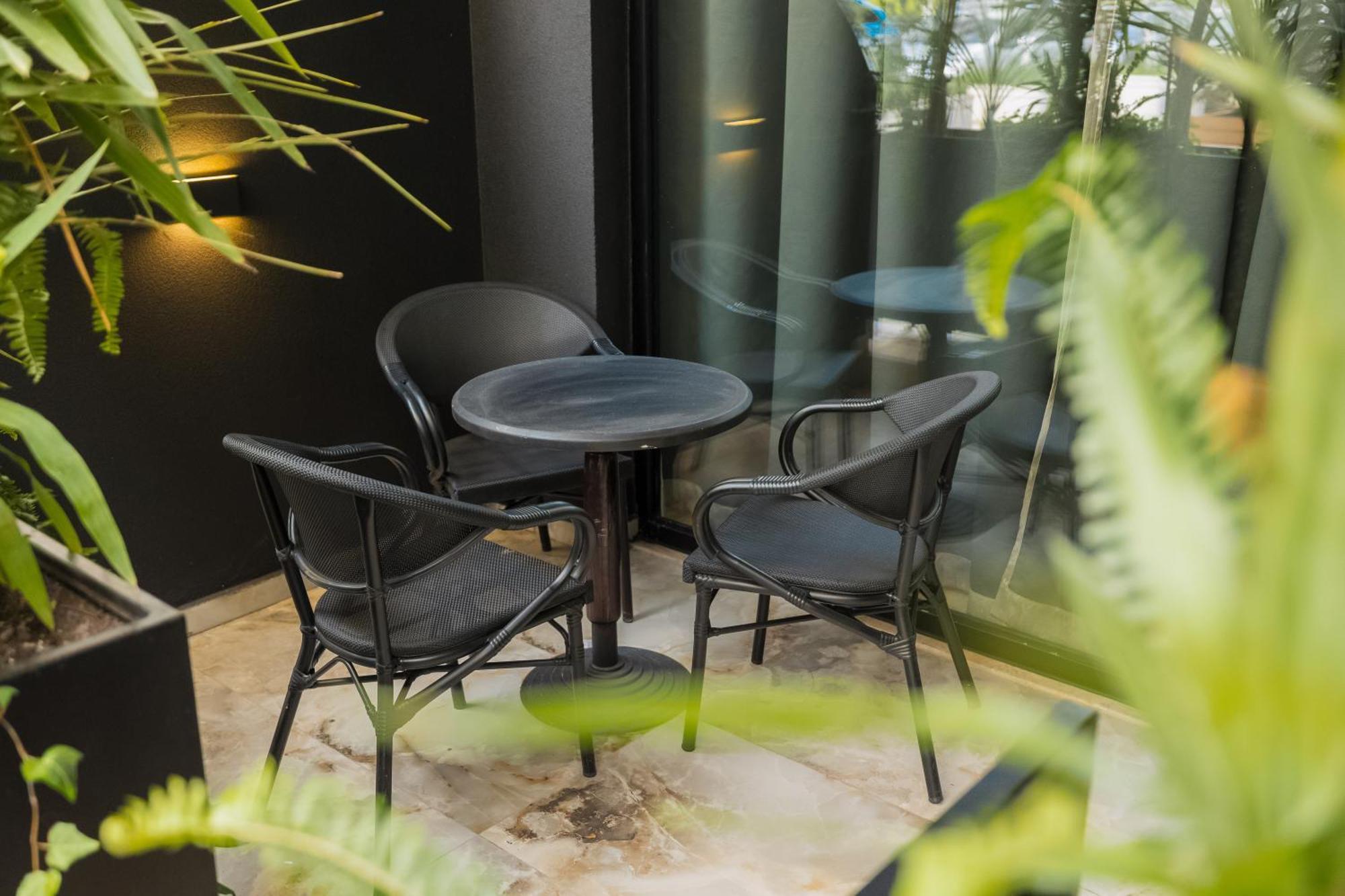 Mustafa Suites Vlore Exterior photo